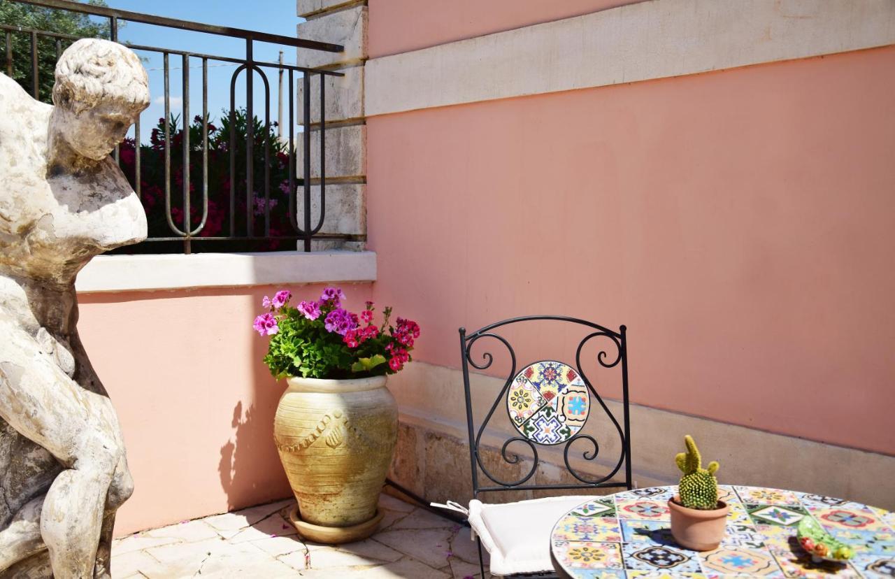Bed and Breakfast Antico Casale Benali à Syracuse Extérieur photo